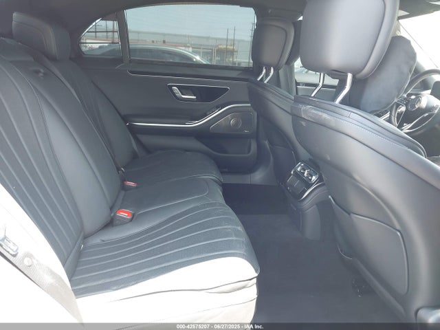 W1K6G6DB1PA172679 Mercedes-Benz m256