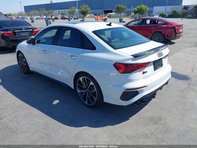 2024 AUDI S3 WAUH3DGY4RA022732 Photo 2