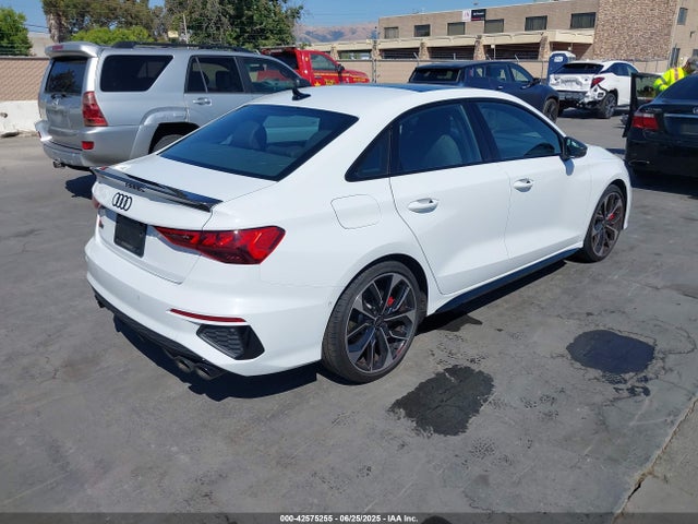 2024 AUDI S3 WAUH3DGY4RA022732 Photo 3