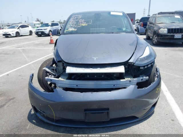 7SAYGDEF4NF406328 Tesla Model Y