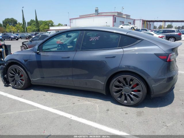 7SAYGDEF4NF406328 Tesla Model Y