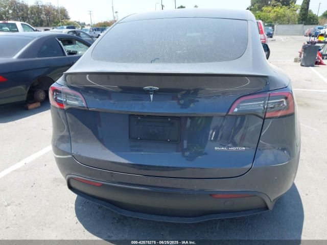 7SAYGDEF4NF406328 Tesla Model Y