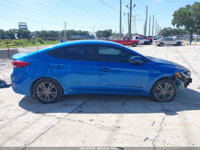 Hyundai 2017 2017 5NPD84LF7HH109233 Image 14