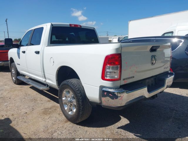 3C6UR5DJ2RG303949 RAM 2024