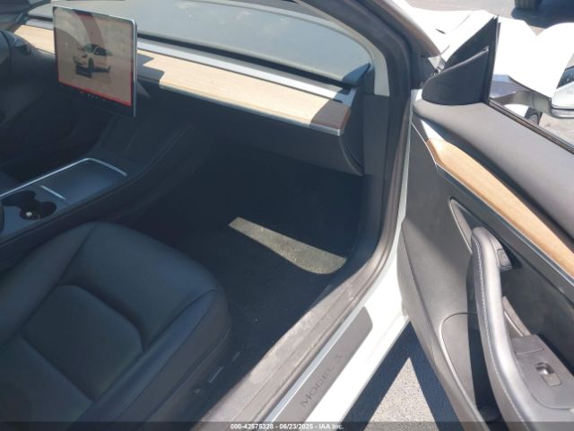 2023 TESLA MODEL 3 5YJ3E1EA9PF404769 Photo 4