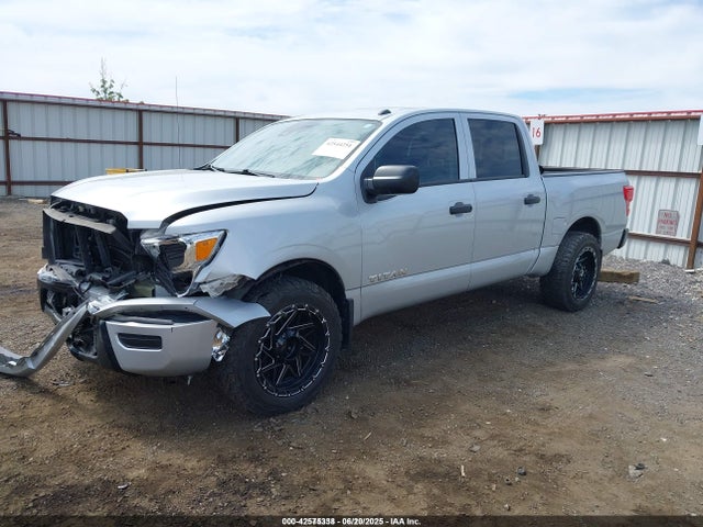 Nissan 2020 2020 1N6AA1EE3LN511475 Image 2