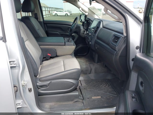 Nissan 2020 2020 1N6AA1EE3LN511475 Image 5
