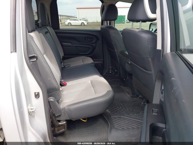 Nissan 2020 2020 1N6AA1EE3LN511475 Image 8