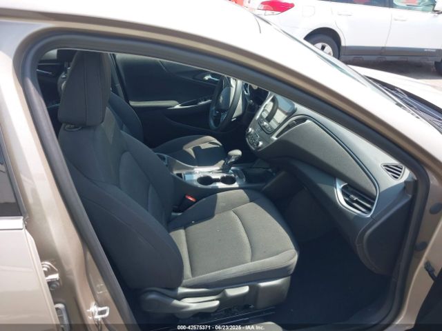 2023 CHEVROLET MALIBU 1G1ZD5ST7PF247225 Photo 4