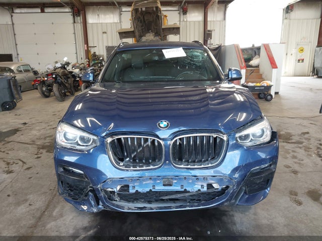 5UXTR9C58KLP89318 BMW X3