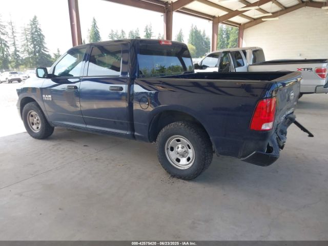 2016 RAM 1500 1C6RR6KG9GS106396 Photo 2