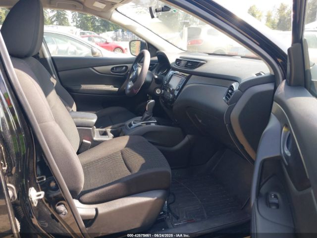JN1BJ1CR2KW624293 Nissan 2019
