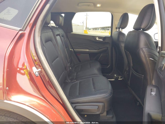 1FMCU0CZ0MUA01879 Ford hev/phev