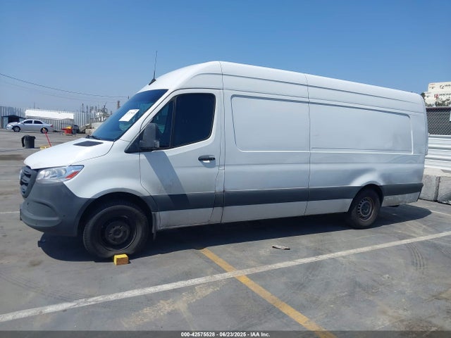 W1Y4NDHY0PT154541 Mercedes-Benz om654