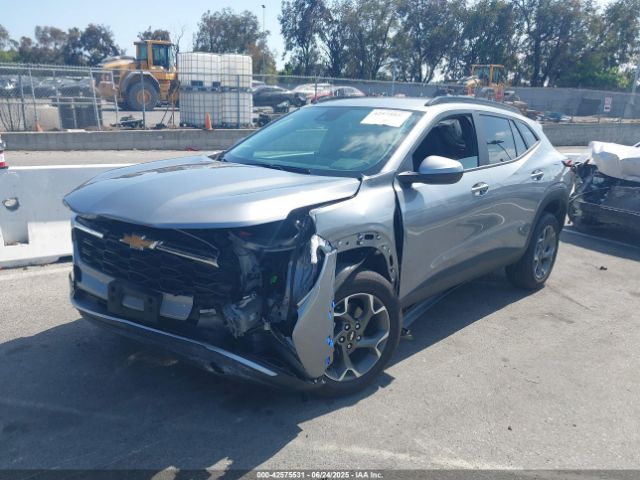 2025 CHEVROLET TRAX KL77LHEP1SC036420 Photo 1