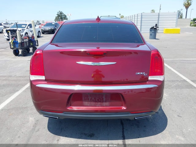 Chrysler 2016 2016 2C3CCAEG5GH261070 Image 16