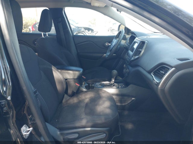Jeep Cherokee 2019 1C4PJLCB9KD307446 Image 5