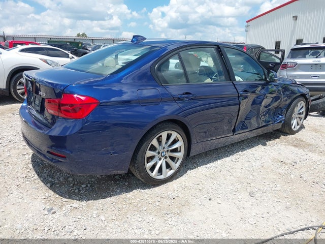 WBA8A9C57JAH13310 BMW 320i
