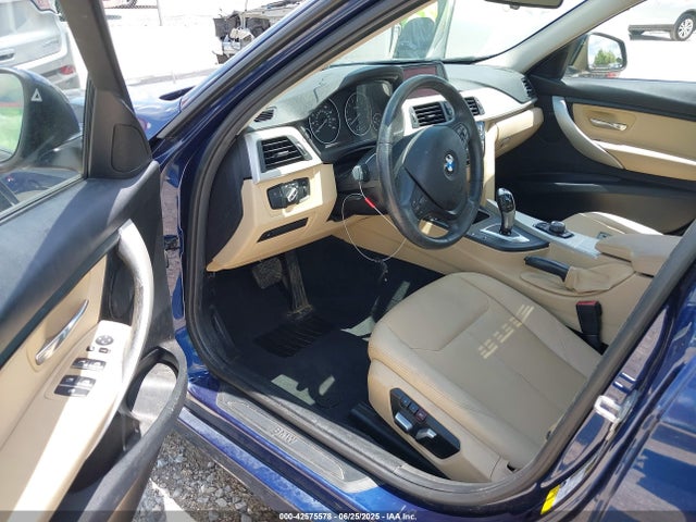 WBA8A9C57JAH13310 BMW 320i