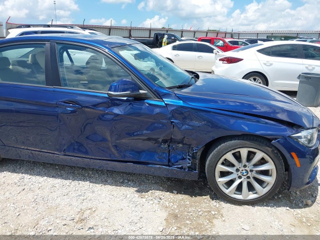 WBA8A9C57JAH13310 BMW 320i