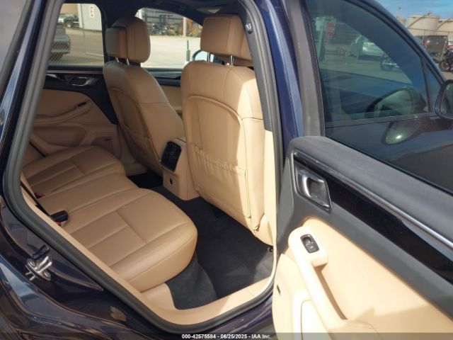 2021 PORSCHE MACAN WP1AA2A54MLB16408 Photo 7
