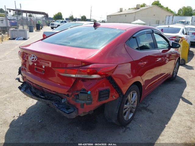KMHD84LF4HU425447 Hyundai 2017