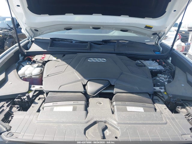 2023 AUDI Q8 WA1EVBF17PD016695 Photo 9