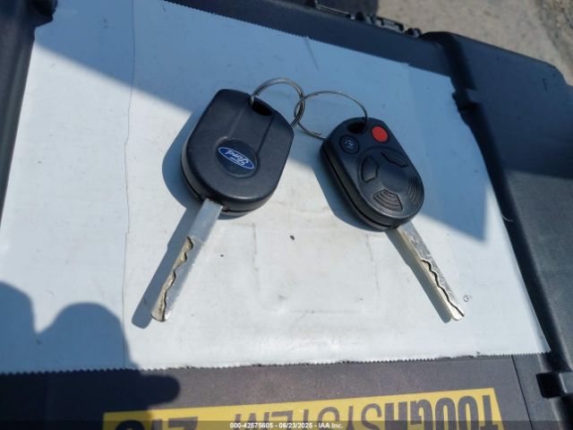 NM0LE7FX6E1145599 Ford 2014