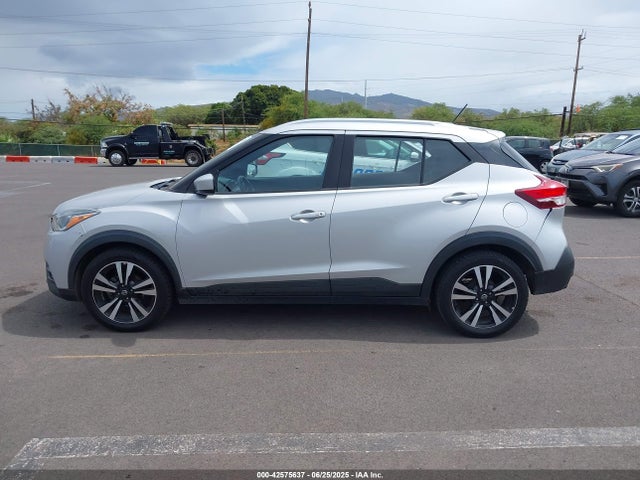 3N1CP5CUXKL552828 Nissan 2019