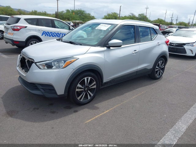 3N1CP5CUXKL552828 Nissan 2019