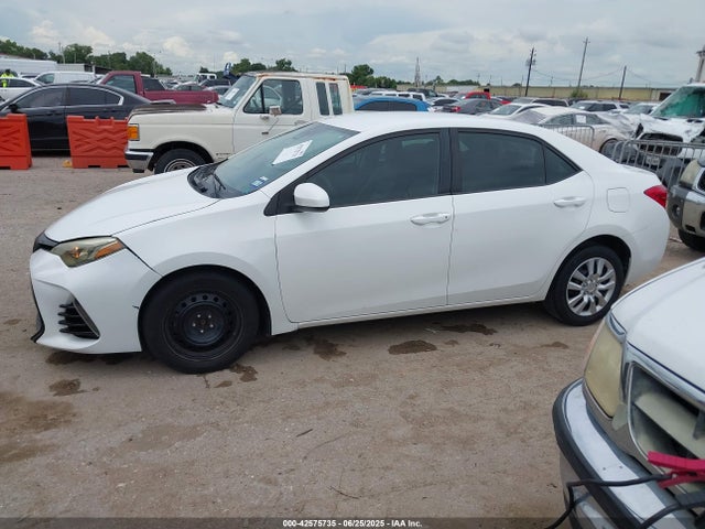 Toyota 2zr-fe 2019 2T1BURHE4KC134116 Image 13