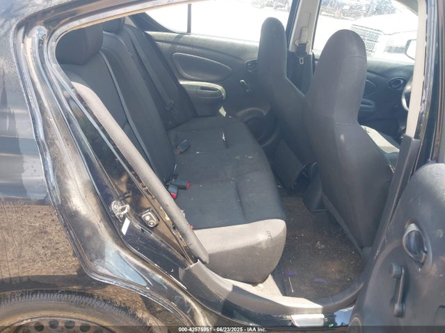 3N1CN7AP6GL912974 Nissan 2016