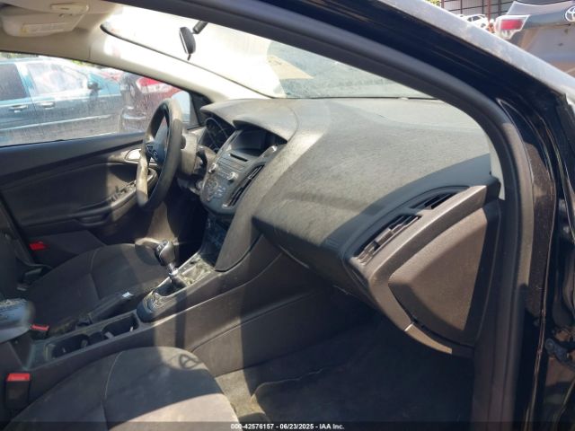 2017 FORD FOCUS 1FADP3FE1HL269626 Photo 4
