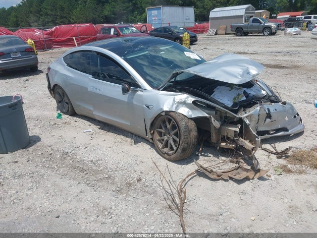 2018 TESLA MODEL 3 5YJ3E1EB3JF104435 Photo 0
