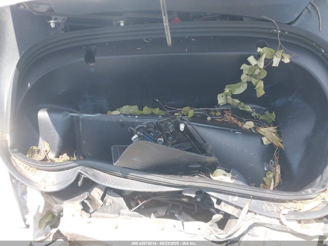 2018 TESLA MODEL 3 5YJ3E1EB3JF104435 Photo 9