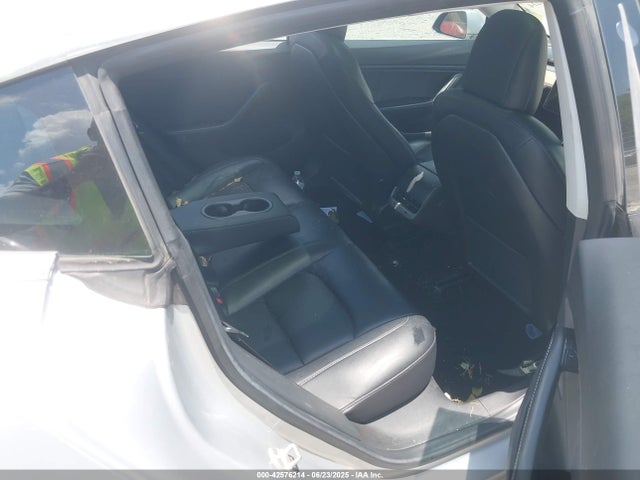 2018 TESLA MODEL 3 5YJ3E1EB3JF104435 Photo 7