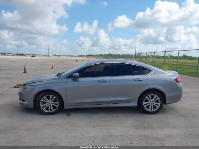 1C3CCCAB9GN105773 Chrysler 2016