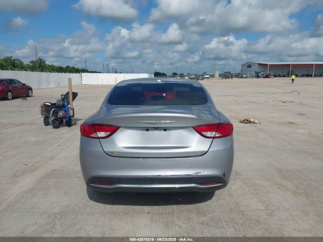 1C3CCCAB9GN105773 Chrysler 2016