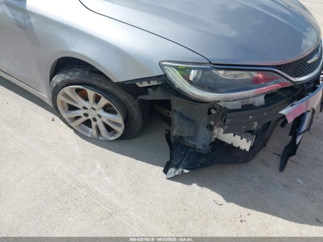 1C3CCCAB9GN105773 Chrysler 2016