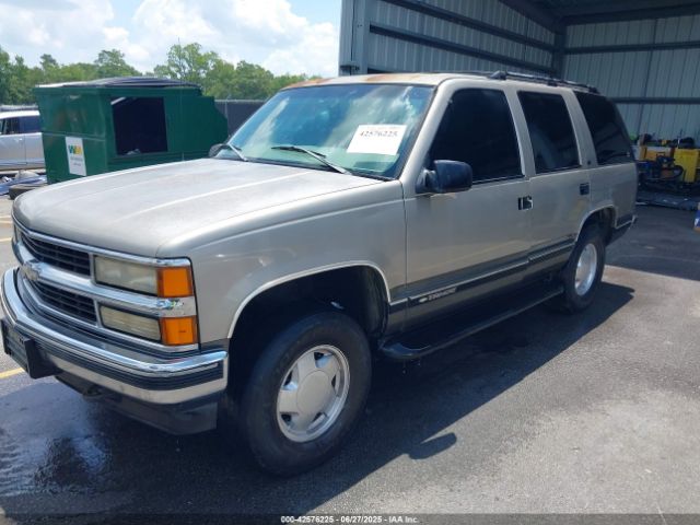 1999 CHEVROLET TAHOE 1GNEK13R0XJ406176 Photo 1