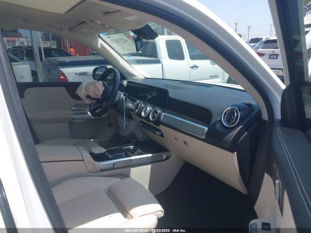 2022 MERCEDES-BENZ GLB 250 W1N4M4GB9NW236972 Photo 4