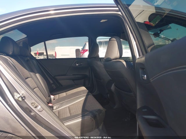 Honda k24w1 2017 1HGCR2F59HA297794 Image 8