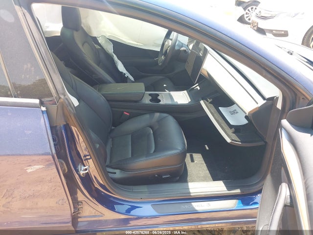 2023 TESLA MODEL 3 5YJ3E1EA6PF453573 Photo 4