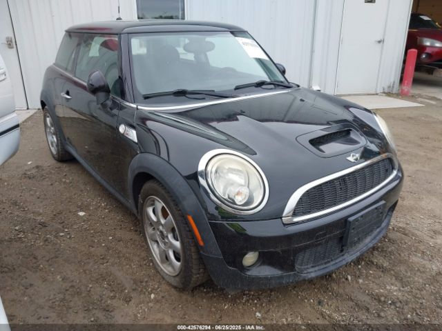 2010 MINI COOPER S WMWMF7C52ATZ69084
