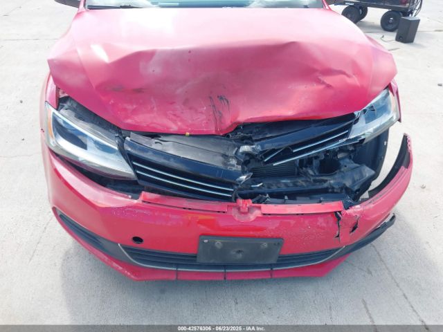3VWD07AJ1EM432826 Volkswagen Jetta