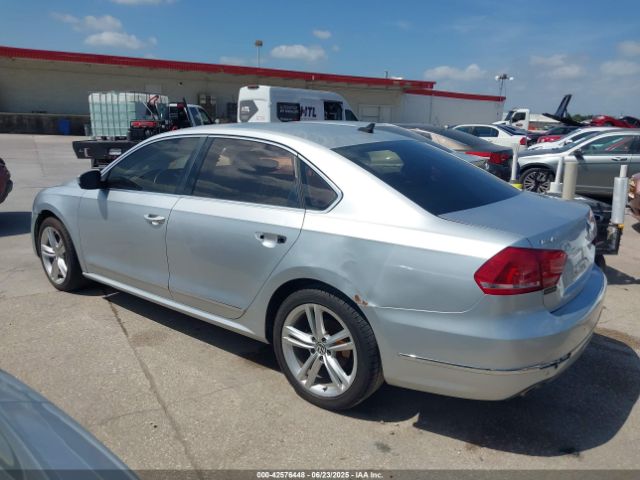 1VWCV7A39FC013012 Volkswagen 2015