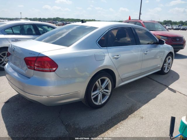 1VWCV7A39FC013012 Volkswagen 2015