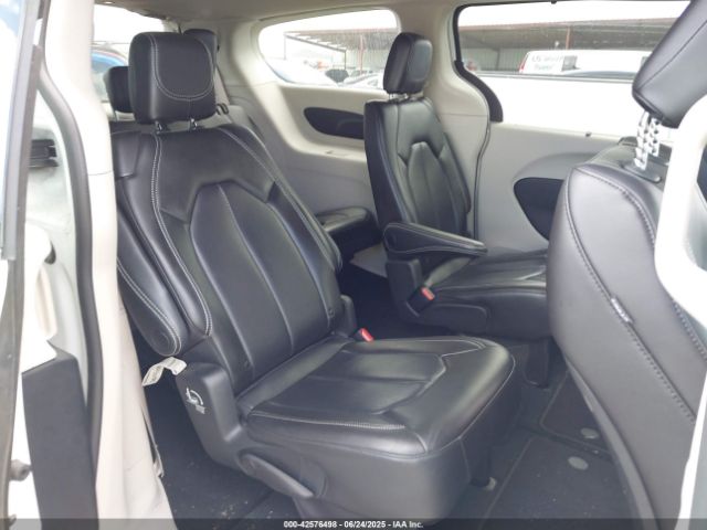 2023 CHRYSLER PACIFICA 2C4RC1BG6PR550575 Photo 7