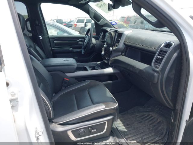 2025 RAM 1500 1C6SRFJP2SN563139 Photo 4