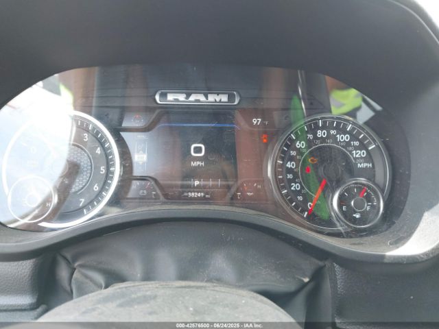 2025 RAM 1500 1C6SRFJP2SN563139 Photo 6